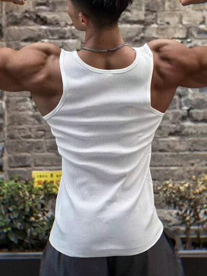 Manfinity Sport Corelite أساسيات البلوزات والتانك توبات اليومية للرجال بتصميم للحبيب أحجام متنوعة للرجال ومناسبة للرياضة والأنشطة اليومية، وتشمل مجموعة 3 بلوفرات مع رقبة مستديرة بألوان سادة