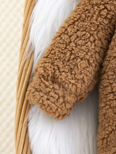 SHEIN طقم زي الراحة العادي للأطفال حديثي الولادة البنين، رومبير صوفية بغطاء برأس دب مطرز قابل للفصل، للحفلات الهالوين