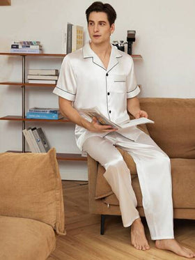 SHEIN بيجامة/طقم نوم ساتان أبيض مكون من ملابس علوية بأكمام قصيرة وربط تباين والبنطلون للرجال