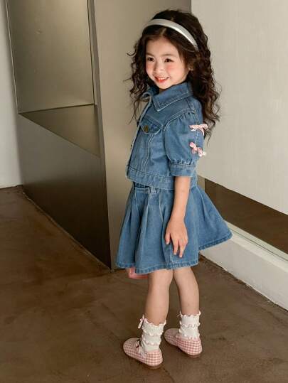 تيشيرتات بناتي Genkimix Kids مجموعة تي شيرت عارضة للفتيات الصغيرات بأكمام قصيرة وأزرار مع تفاصيل القوس وتنورة جينز بطيات لطيفة وحيوية
