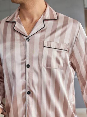 SHEIN بيجامة رجالية مكونة من ملابس علوية كم طويل مطبوعة بخطوط وبنطلون طويل، ملابس خريف وشتاء