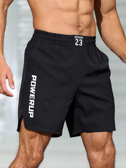 Manfinity Sport Corelite شورت رياضي كاجوال مطبوع عليه حرف للرجال بطراز الصديق، بنطلون رياضي قصير أسود للصيف