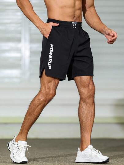 Manfinity Sport Corelite شورت رياضي كاجوال مطبوع عليه حرف للرجال بطراز الصديق، بنطلون رياضي قصير أسود للصيف