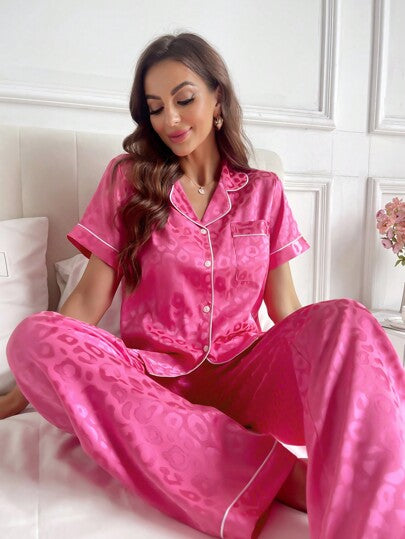 SHEIN طقم بيجاما نسائية مكوّن من ساتان مضفر بطية ياقة وأزرار