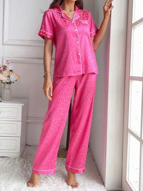 SHEIN طقم بيجاما نسائية مكوّن من ساتان مضفر بطية ياقة وأزرار