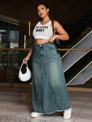 EZwear تنورة قصيرة طويلة كاجوال من الدنيم الواسعة لحجم السيدات مع تنورة مزينة بالحواف الفرنجة و جيوب