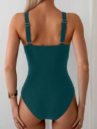 مايوه حريمي قطعة واحدة Swim Basics بدلة سباحة نسائية قطعة واحدة بلون واحد بنمط بسيط مناسبة للإجازة والصيف