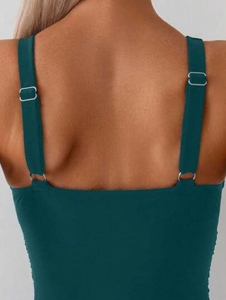 مايوه حريمي قطعة واحدة Swim Basics بدلة سباحة نسائية قطعة واحدة بلون واحد بنمط بسيط مناسبة للإجازة والصيف