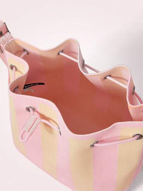 SHEIN MOD حقيبة كتف مربعة عارضة للنساء بألوان مختلفة محبوكة بشكل عصري