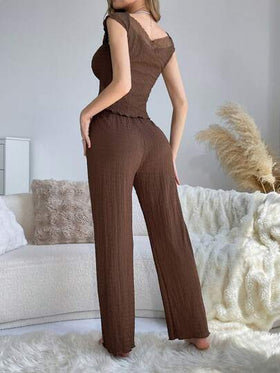 SHEIN طقم ملابس علوية أكمام قصيرة بياقة على شكل V وربطة أمامية وبناطيل التنزه مصنوع من رقعات دانتيل ومعدن جاكارد
