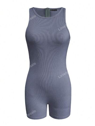 LovelyWholesale رومبير نسائية ضيقة بدون أكمام ذات لون واحد