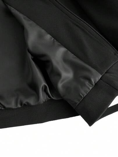 Manfinity Homme بلوزة رجالية كاجوال بياقة قاعدة البيسبول مع تريم متباين، الربيع والخريف