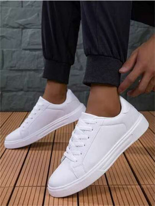 حذاء رياضي عارض مريح unisex برباط 36-45، حذاء أبيض عالي الموضة، حذاء رياضي ناعم متعدد الاستعمال للطلاب، مقاوم للانزلاق والتآكل
