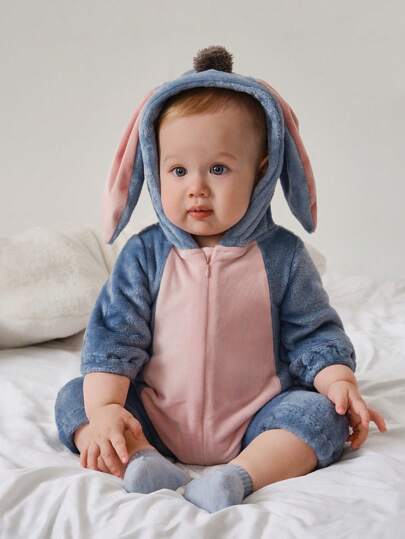 SHEIN Playful Pals رومبير رومبر مبطنة برسوم كرتونية بقلنسوة للبنات الصغيرات ، تصميم جميل للحمار الصغير ، طقم بقطعة واحدة بأكمام طويلة