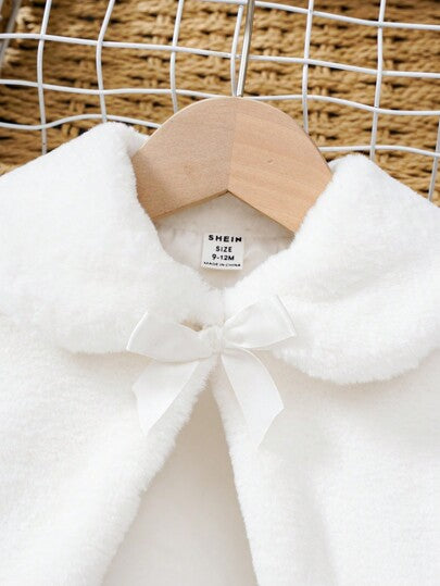 SHEIN Elladie kids معطف أنيق وجذاب للاستخدام اليومي للفتيات الصغيرات، مبطن بالحرارة، أبيض ناعم، مناسب للخريف والشتاء