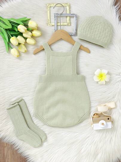 SHEIN Vintaside Kids وشاح طفل صبي أنيق بلون واحد بتفاصيل أزرار، لبس داخلي مضفر