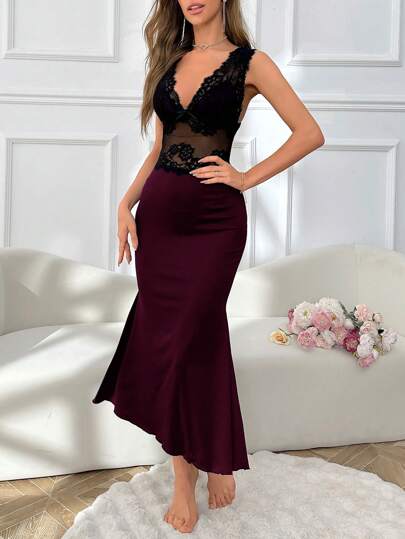 SHEIN ثوب نوم طويل ماكسي بنقشة الحورية بألوان متباينة وأشرطة واسعة للنساء