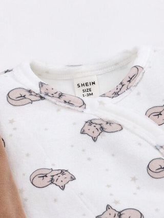 SHEIN طقم جمبسوت طويلة الأكمام كاجوال للأولاد الرضع بطباعة قطة مع إغلاق بأزرار عدد 2 قطعة