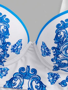 Swim Oasis مجموعة بكيني صيفية تتكون من ملابس علوية ذو حمالات رفيعة وظهر مكشوف مع شورت ملائم وبنطلون مطبوع بجميع الأنحاء به سحاب