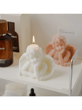 مجموعة واحدة / قطعة واحدة من حامل شمعة معطر بشكل ملاك كيوت، ل- عيد الحب ، ملاك صغير من الراتنج بطراز قديم، شكل سبيكة، زينة وحرف كنزة، شمعة شمع الصويا بأسلوب فني، للمكتب والغرفة وطاولة الجانب، هدية مثالية للأصدقاء والعائلة والزملاء، شمعة يدوية صحية بدون دخ