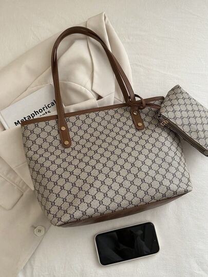 حقيبة بحمولة كبيرة مطبوعة بزهري قديم ذات بساطة وتنوع مع زخرفة بالتروس للنساء، حقيبة كتف ذات حمولة كبيرة للنساء، حقيبة يد يومية موضة جديدة في الخريف/الشتاء ذات حمولة كبيرةرمضان