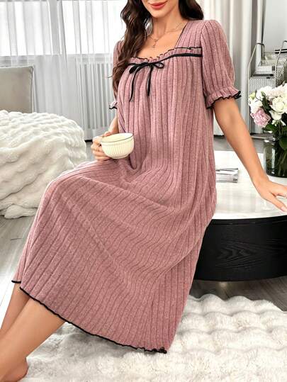 SHEIN فستان كاجوال للنساء من الدانتيل مع أربطة متداخلة وربطة عنق مكتنزة بقصة مربعة