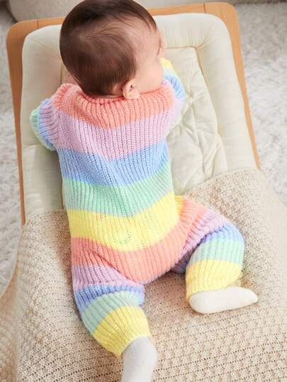 SHEIN رومبير رومبير دافئة مstriped ملونة مصنوعة من الصوف للرضع بنات، خريف/شتاء