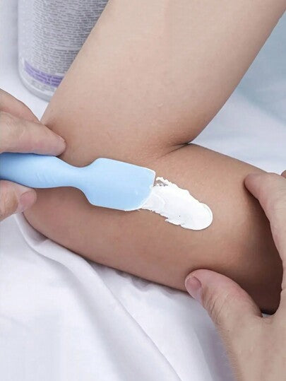 ملعقة لوضع مرهم الأطفال بكأس شفط لعناية بالبشرة قطعة واحدة