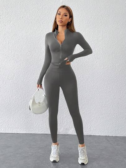 SHEIN PETITE طقم رياضي قطعتين أسود، جاكيت سوداء سحابها ولحمية سوداء