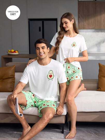 CoupledUp بيجاما مجموعة قميص أكمام قصيرة طاقم رقبة مع طباعة قلب الأفوكادو وشورت للرجال