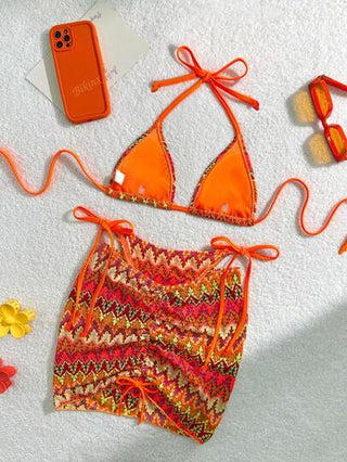 Bikinx بكيني نسائي مثير بنقشة الموجة من الثلاث قطع مع تنورة لتغطية للذهاب إلى الشاطئ في إجازة الصيف