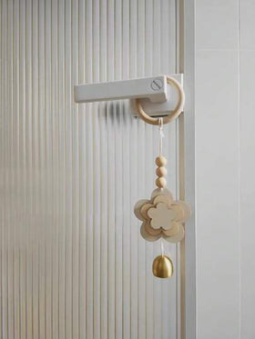 زينة حائط خشبية يدوية 1 قطعة بتصميم فراشة وأزهار البرقوق، ديكور المنزل, ديكور الغرف, ديكور الجدران