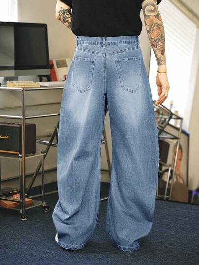 Manfinity Denimwave جينز فضفاض بقصة برميل مغسول بلون أزرق فاتح مهترئ بطراز الشارع الرجالي من حقبة Y2K