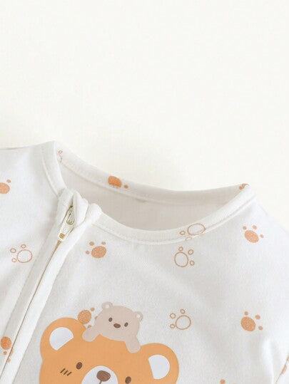 Cozy Pixies جمبسوت طويلة الأكمام ذات رقبة مستديرة للأطفال الرضع الذكور بنمط الدببة باللون المتباين