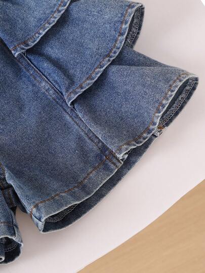 مجموعة من قطعتين لفتيات الأطفال، سترة صلبة بحمالات كبيرة بطبعة زهرية وشورت جينز بخصر مطاطي مكرر، موضة صيفية