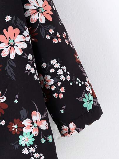 SHEIN Vintaside Kids معطف متوسط الطول مبطن سميك بغطاء رأس وطباعة زهور متناثرة للفتيات الشابات, خريف وشتاء