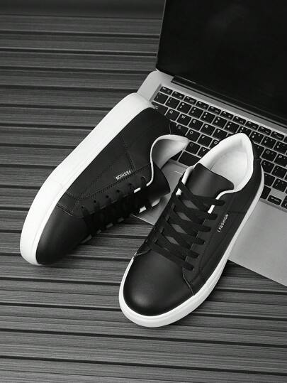 أحذية رياضية كاجوال منخفضة الرقبة للرجال، بتصميم بسيط متعدد الاستخدامات مع ربطة أمامية، مريحة للاستخدام في الأنشطة الخارجية