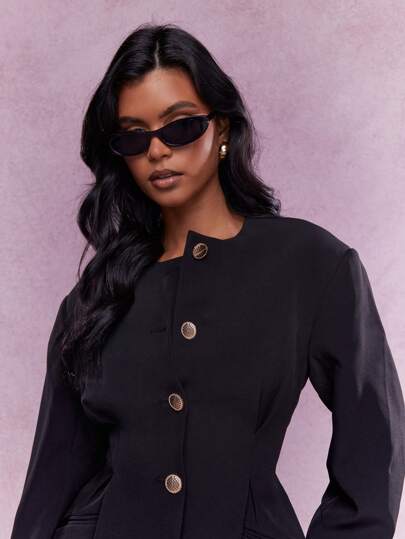 xLarissa&André MISSGUIDED جاكيت شتوية بياقة غير مرصعة بأزرار بيان