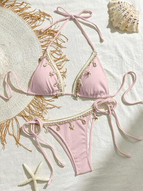 Bikinx بيكيني مثلث مزين بشريط ساتان ذو لون واحد وزخرفة صدفة، مناسب للصيف والعطلات الشاطئية باللون الوردي