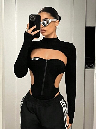 SHEIN ICON طقم من قمصان خزان مُحكمة السواء وبدلة واحدة مفرغة الظهر للنساء 2قطعة