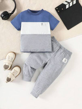 SHEIN Playful Pals طقم تي شيرت وبنطلون كاجوال للأطفال الأولاد متعدد الألوان بتداخل الألوان