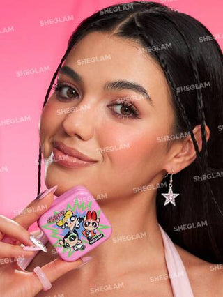 The Powerpuff Girls X SHEGLAM أحمر خدود لامع Tough Love-Utonium Powder Blush Powder بودرة خدود ناعمة بلون الهالوين صبغة طبيعية غير دهنية قابلة للمزج مكياج الوجه عيد الأب التخرج عيد الميلاد العطلة الربيع الصيف Y2K فاخر أزياء مكياج مستحضرات التجميل...