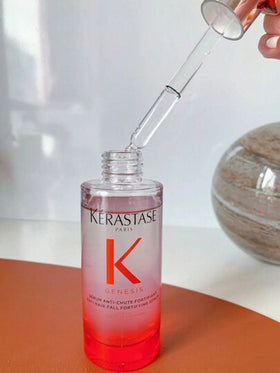Kérastase سيروم كيراستاس جينيسيس المقوي لمنع تساقط الشعر 90مل*2/180مل / سيروم تقوية يومي للشعر الضعيف المعرض للتساقط بسبب التمشيط. / سيروم كيراستاس جينيسيس المقوي لمنع التكسر هو سيروم تقوية يومي لمنع تساقط الشعر للخصلات الضعيفة والتالفة المعرضة للتكسر.