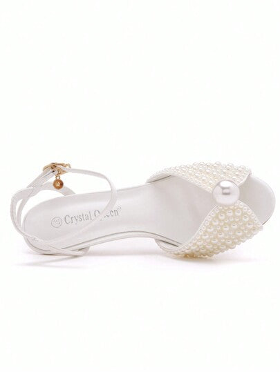 حذاء كعب عالي مرصع بالراين نعل ذهبي بطول 6 سم برؤوس مستديرة، فامب منخفض، باستراب للكاحل، كعب متوسط، مزين براين ذهبي، مناسب لحفلات الزفاف والمناسبات الرسمية، كعب متوسط إلى منخفض فاخر ولامع، حذاء كعب عالي أنيق باللون الذهبي/الشمبانيا للسيدات