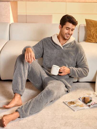 Manfinity Underwear&Sleepwear Basics مجموعة بيجامة رجالية من قطعتين، بياقة شال وأكمام طويلة وبنطلون، ملابس شتوية دافئة وناعمة