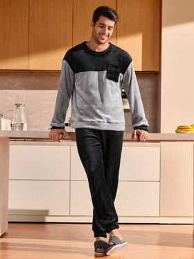 Manfinity Underwear&Sleepwear Basics مجموعة بيجامة رجالية من قطعتين (ملابس علوية بياقة طاقم وبنطلون) ذات لون متباين، أكمام طويلة وجيب، ملابس منزلية دافئة وناعمة للخريف والشتاء