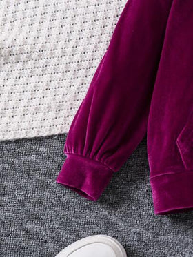 SHEIN Elladie kids طقم ملابس رياضية مريحة للفتاة الصغيرة بكنزة مزودة بقبعة والتي لها أكمام طويلة 2 قطعة، خريفي