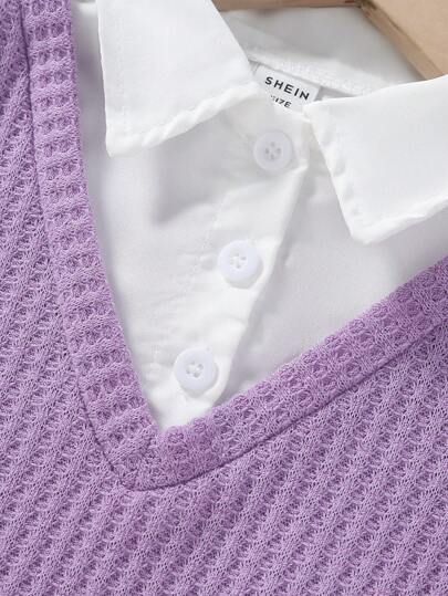 SHEIN طقم تي شيرت تي شيرت بطبعة تطريز فتاة صغيرة وبنطال جينز ذو طراز عتيق، قطعتان