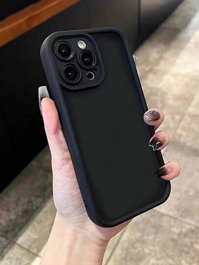 غطاء هاتف ناعم أسود مع تجاويف متوافق مع iPhone 14/15/XR/7P8P/P12ProMax/P13ProMax/P14ProMax/P13/P14/P11/P12/P14، غطاء واقي سميك أنيق وعصري ل- XS/S/XSMAX/7 8 SE2