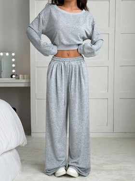 SHEIN EZwear مجموعة ملابس علوية قصير كتف منخفض وبنطلون واسع الساق كاجوال 2قطعة، أساسي لون واحد ياقة غير متماثلة، ربيع وخريف